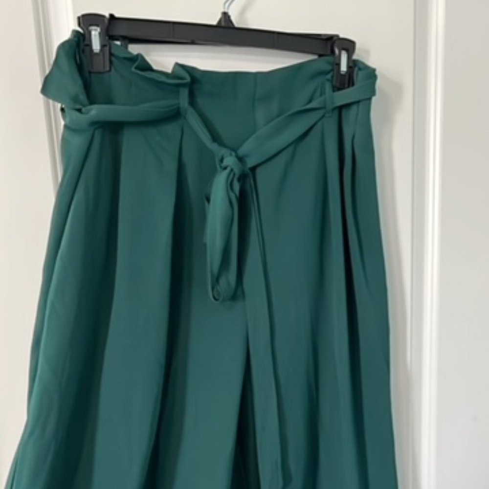 Hunter green wide leg flowy pants